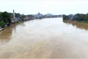 নদ-নদীর পানি বিপৎসীমা ছুঁই ছুঁই, সিলেটজুড়ে বন্যার শঙ্কা নদ-নদীর পানি বিপৎসীমা ছুঁই ছুঁই, সিলেটজুড়ে বন্যার শঙ্কা