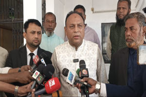 ভোটার প্রভাবিত ও অর্থ বিতরণের আশঙ্কা: বিএনপি প্রার্থীর অভিযোগ