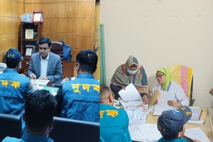 অনুপস্থিত ১৬ নার্সের বেতন তোলার পেছনে সিন্ডিকেট রয়েছে : দুদক