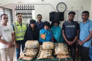 মাধবপুরে পুলিশ- র‌্যাবের অভিযানে গাঁজাসহ আটক ৪