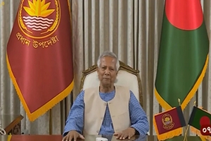 ধৈর্য ধরুন, দাবি আদায়ে এখনই জোর করবেন না : ড. ইউনূস