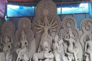 ১২২ মণ্ডপে দুর্গোৎসবের প্রস্তুতি, উৎসবের রঙে সাজছে বানিয়াচং ১২২ মণ্ডপে দুর্গোৎসবের প্রস্তুতি, উৎসবের রঙে সাজছে বানিয়াচং