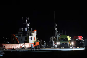 গ্রিস উপকূলে নৌকা ও জাহাজের সংঘর্ষে ১৫ অভিবাসীর মৃত্যু