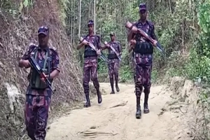 সীমান্তে ৩০ জনকে পুশ-ইনের চেষ্টা প্রতিহত করলো সীমান্তে ৩০ জনকে পুশ-ইনের চেষ্টা প্রতিহত করলো
