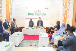 প্রবাসীকল্যাণ মন্ত্রীর সঙ্গে মার্কিন রাষ্ট্রদূতের সৌজন্য স্বাক্ষাৎ