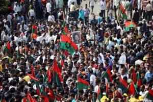 আন্দোলনে আত্মগোপনে থাকা নেতাদের তালিকা করছে বিএনপি  