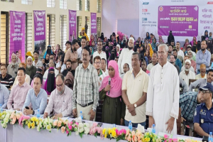 দোয়ারাবাজারে ৫৫৬টি পরিবারকে ফ্যামিলি কার্ড বিতরণ দোয়ারাবাজারে ৫৫৬টি পরিবারকে ফ্যামিলি কার্ড বিতরণ