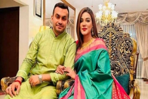 দ্বিতীয় সংসারও ভেঙে যাচ্ছে মাহির