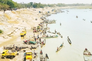 জাফলংয়ে পাথর তুলতে গিয়ে শ্রমিকের মৃত্যু