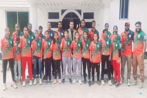 দিরাইয়ে আপত্তির মুখে কিশোরীদের ফুটবল ম্যাচ স্থগিত দিরাইয়ে আপত্তির মুখে কিশোরীদের ফুটবল ম্যাচ স্থগিত