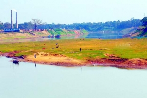 নাব্যতা সংকটে সুরমা নদী