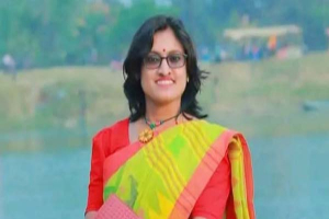 মধ্যনগরের নতুন ইউএনও শিল্পী রাণী মোদক