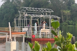 পর্যটকে মুখরিত ‘চায়ের দেশ’