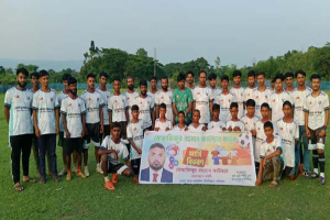 গোয়াইনঘাটে চেয়ারম্যান প্রার্থী কাওছার কর্তৃক খেলার জার্সি বিতরণ ও মোড়ক উন্মোচন গোয়াইনঘাটে চেয়ারম্যান প্রার্থী কাওছার কর্তৃক খেলার জার্সি বিতরণ ও মোড়ক উন্মোচন