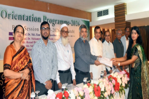 মানবিক মূল্যবোধ নিয়ে যোগ্য চিকিৎসক হিসেবে নিজেদের গড়তে হবে : উপাচার্য ড. জিয়াউর রহমান চৌধুরী