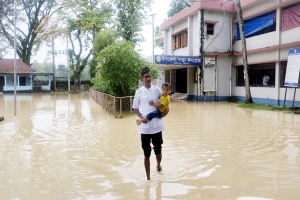 জকিগঞ্জের পানিবন্দি দেড় লক্ষাধিক মানুষ