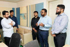 অনিয়ম ও দুর্নীতিমুক্ত থেকে জনগণের স্বার্থ রক্ষার তাগিদ দিলন উপদেষ্টা নাহিদ ইসলাম