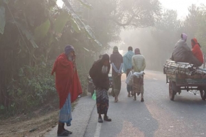 সুনামগঞ্জে তীব্র শীতে বিপর্যস্ত জনজীবন