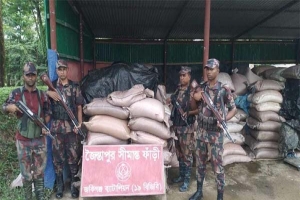 জকিগঞ্জে অর্ধ কোটি টাকার চোরাচালানের পন্য জব্দ