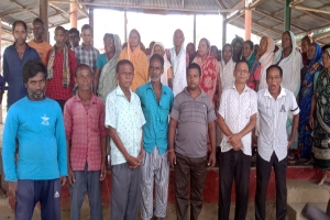 অনির্দিষ্টকালের কর্মবিরতিতে ন্যাশনাল টি কোম্পানির চা-শ্রমিকরা