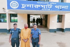 বৈষম্যবিরোধী ছাত্রজনতার ওপর হামলা মামলায় মুক্তিযোদ্ধা সামাদ সহ গ্রেপ্তার ২