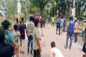  শান্তিগঞ্জে প্রধান শিক্ষকের অপসারণ নিয়ে সংঘর্ষ, আহত ৪০ 