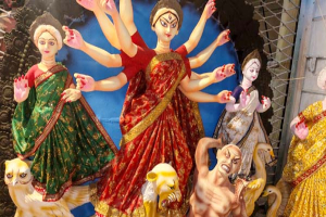 সিলেটে দুর্গাপূজার প্রস্তুতি শেষ পর্যায়ে, ১৬৩ মণ্ডপে বাড়ছে নিরাপত্তা সিলেটে দুর্গাপূজার প্রস্তুতি শেষ পর্যায়ে, ১৬৩ মণ্ডপে বাড়ছে নিরাপত্তা