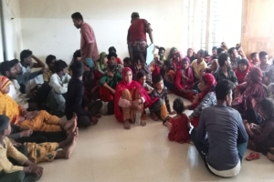 বড়লেখা সীমান্তে ১৫৩ জনকে পুশ ইন করেছে বিএসএফ