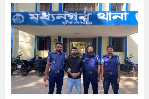 ছাত্রলীগের ৩৮ নেতাকর্মীর বিরুদ্ধে সুনামগঞ্জে মামলা : জেলা সহ-সভাপতি গ্রেফতার