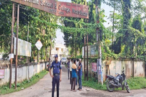 মৌলভীবাজারে ভ্রাম্যমাণ আদালতের অভিযান, ৮ মামলায় জরিমানা ৭৩০০ টাকা মৌলভীবাজারে ভ্রাম্যমাণ আদালতের অভিযান, ৮ মামলায় জরিমানা ৭৩০০ টাকা