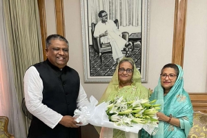 নয় মাসও টিকতে পারলেন না আনোয়ারুজ্জামান